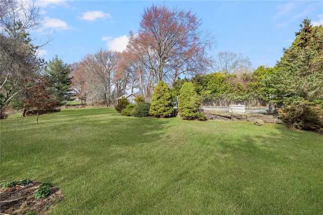 285 Randall Avenue, Warwick, RI 02889