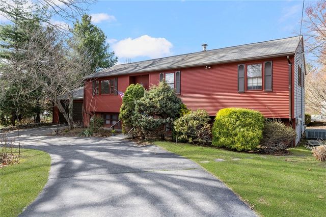 285 Randall Avenue, Warwick, RI 02889