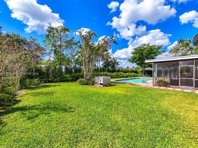 10364 SW 117th St, Miami, FL 33176