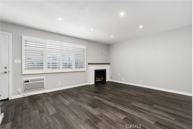 1201 N California, Orange, CA 92867