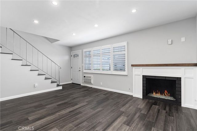 1201 N California, Orange, CA 92867