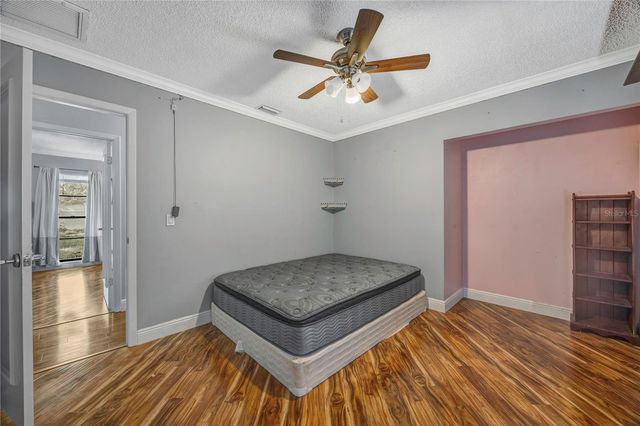 4953 PENNSBURY DRIVE, Tampa, FL 33624
