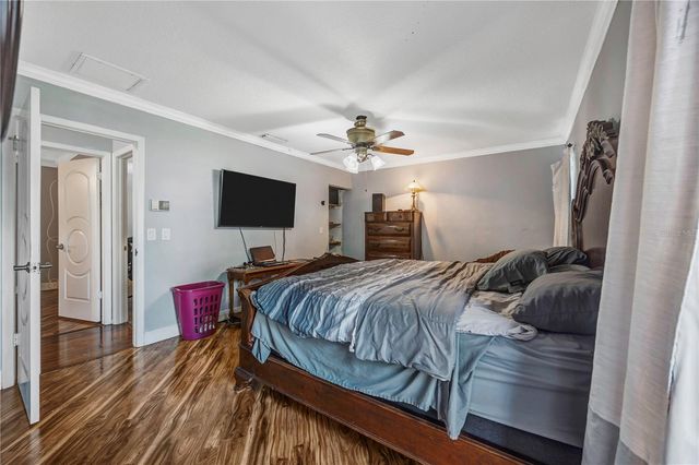 4953 PENNSBURY DRIVE, Tampa, FL 33624