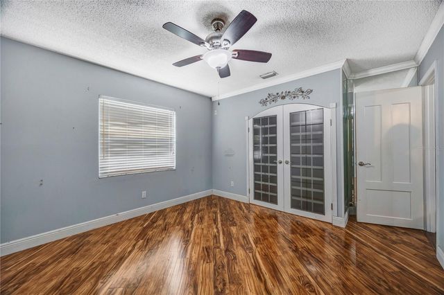 4953 PENNSBURY DRIVE, Tampa, FL 33624
