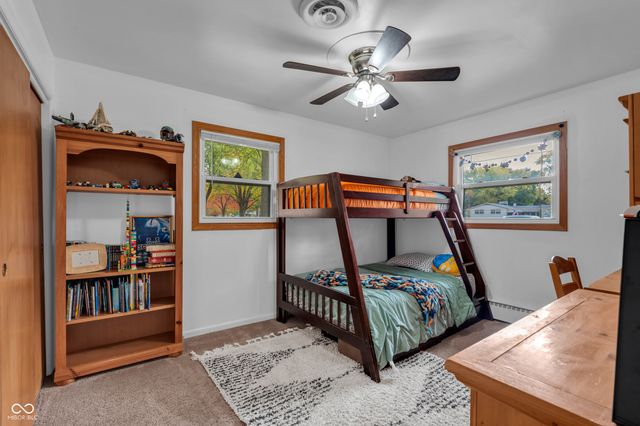 4904 E 70th Street, Indianapolis, IN 46220