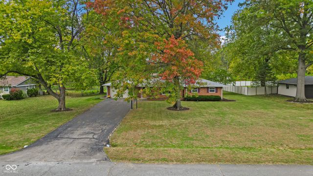 4904 E 70th Street, Indianapolis, IN 46220