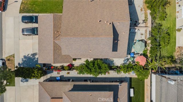 2229 Ponderosa, Santa Ana, CA 92705