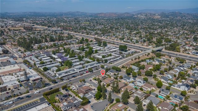 2229 Ponderosa, Santa Ana, CA 92705