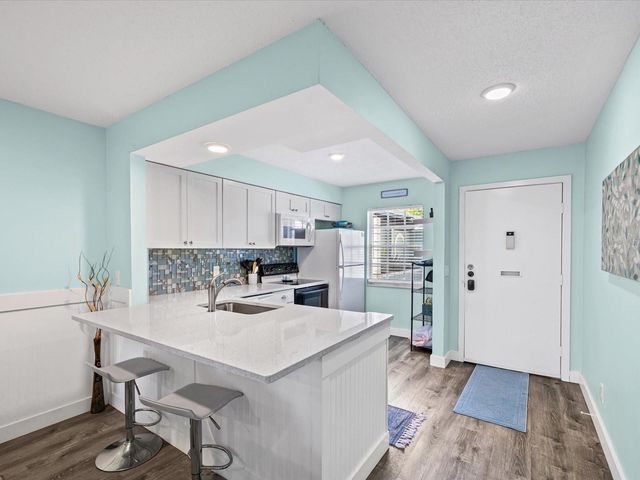 3636 TROPHY BOULEVARD 3636, New Port Richey, FL 34655