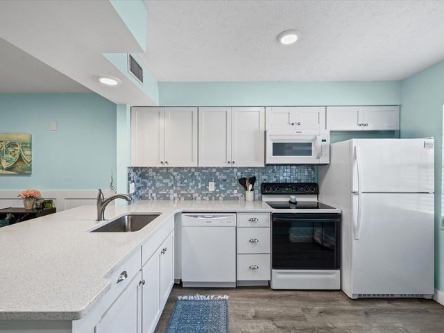 3636 TROPHY BOULEVARD 3636, New Port Richey, FL 34655