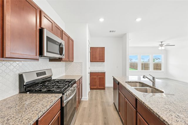 1570 Gentle Night Drive, Forney, TX 75126