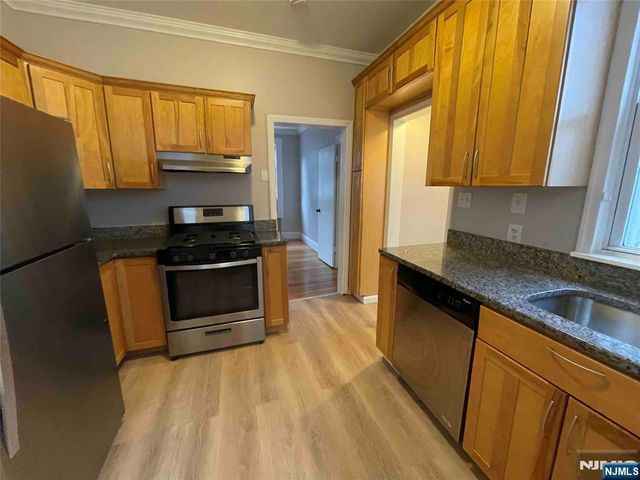 20 Gould Street 1, Verona, NJ 07044