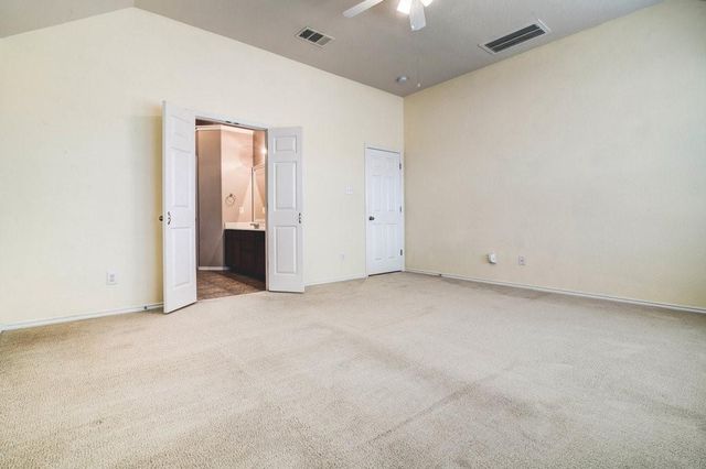 4501 Dennis LN, Pflugerville, TX 78660