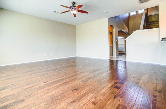 4501 Dennis LN, Pflugerville, TX 78660