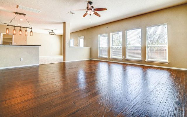 4501 Dennis LN, Pflugerville, TX 78660