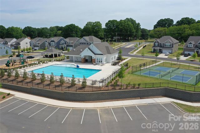 634 Downshire Road NW, Concord, NC 28027