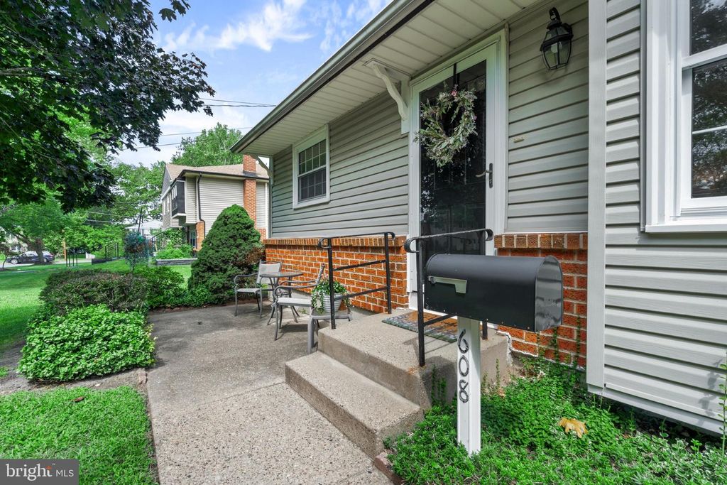 608 HAMILTON DR, CINNAMINSON, NJ 08077 — photo 5
