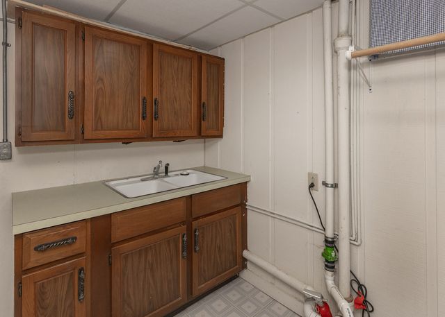 3590 Devils Glen Road 0, Bettendorf, IA 52722