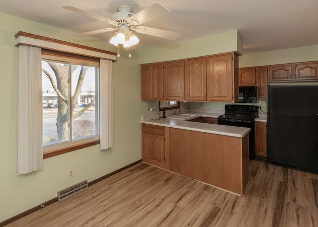 3590 Devils Glen Road 0, Bettendorf, IA 52722