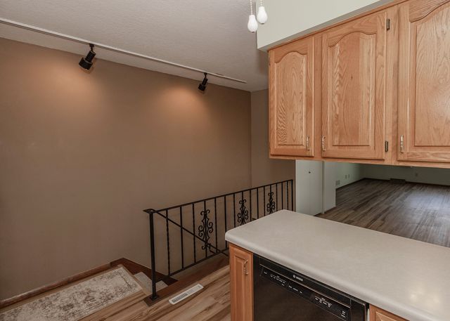 3590 Devils Glen Road 0, Bettendorf, IA 52722