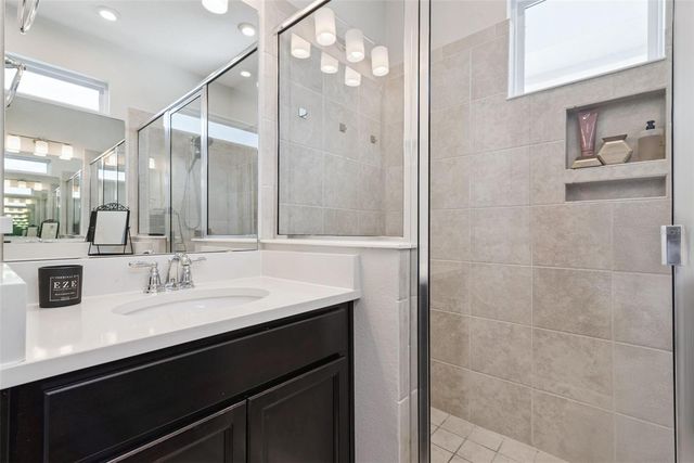 8439 NEMOURS PARKWAY, Orlando, FL 32827