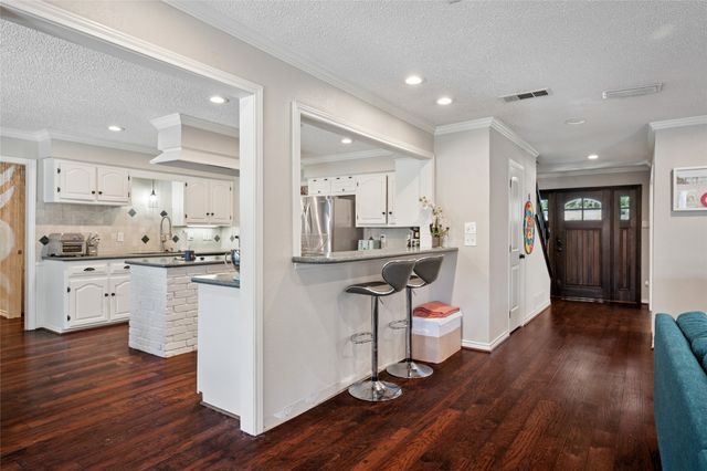 2705 Prairie Creek Court, Plano, TX 75075