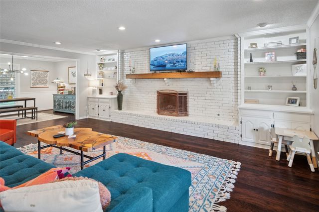 2705 Prairie Creek Court, Plano, TX 75075