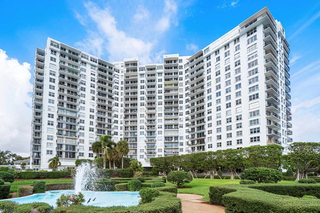 1701 S Flagler Drive 1806, West Palm Beach, FL 33401
