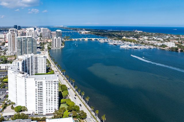 1701 S Flagler Drive 1806, West Palm Beach, FL 33401
