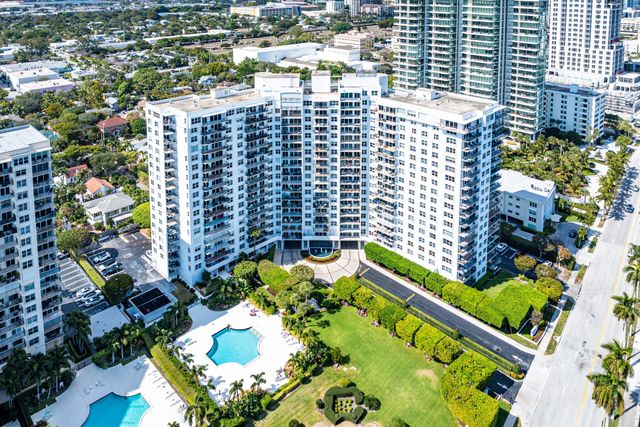 1701 S Flagler Drive 1806, West Palm Beach, FL 33401