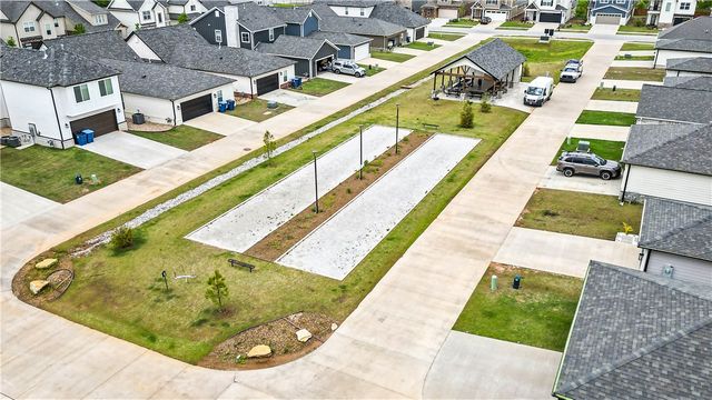2006 SW Poppy Street, Bentonville, AR 72713