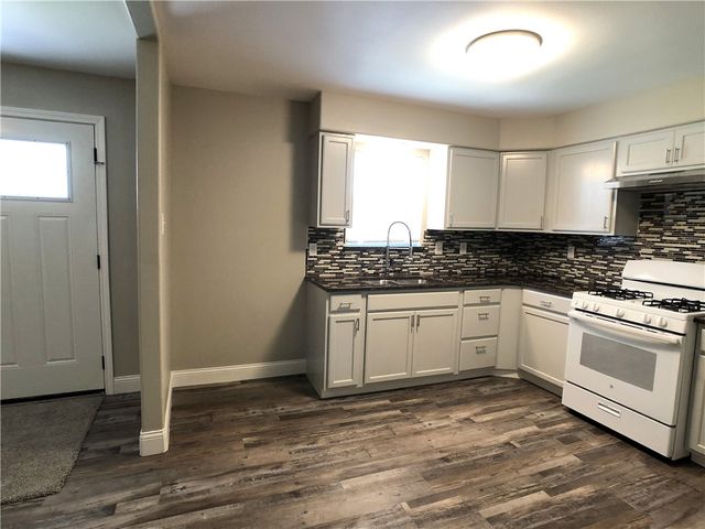 2409 Crews St 2409, Corpus Christi, TX 78405