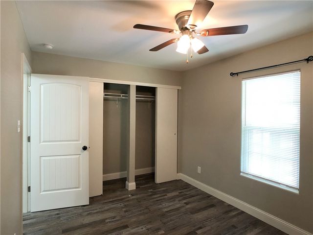 2409 Crews St 2409, Corpus Christi, TX 78405