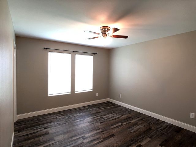 2409 Crews St 2409, Corpus Christi, TX 78405