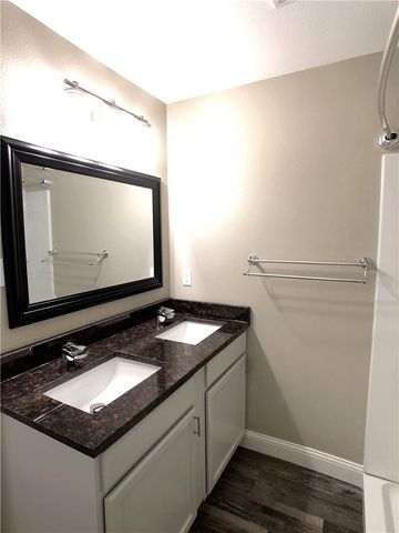 2409 Crews St 2409, Corpus Christi, TX 78405