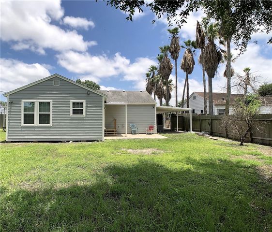 2409 Crews St 2409, Corpus Christi, TX 78405
