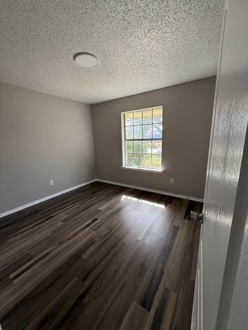 1925 Coleta Place, Garland, TX 75040