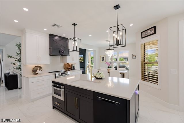 1045 Cottonwood CT, Marco Island, FL 34145