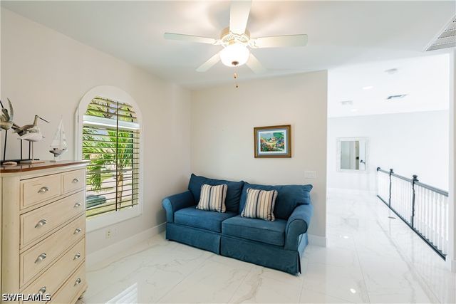 1045 Cottonwood CT, Marco Island, FL 34145