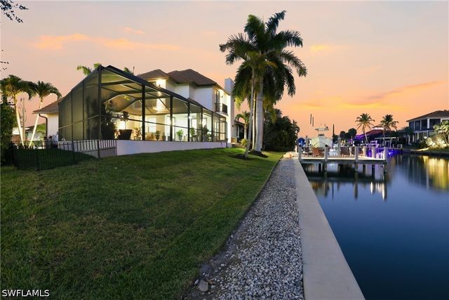 1045 Cottonwood CT, Marco Island, FL 34145