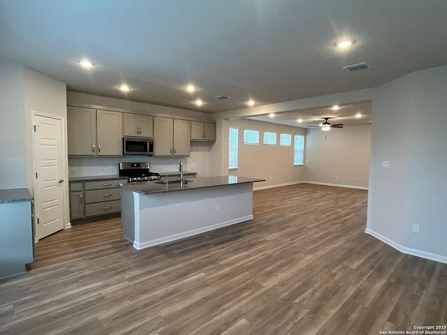 8234 Sunrise Glen, Schertz, TX 78154