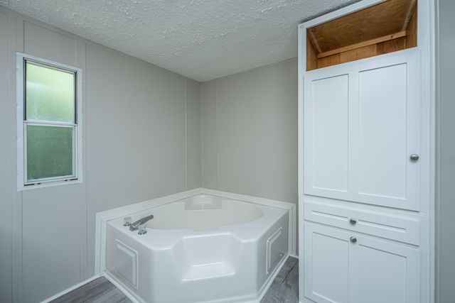 210 Grass Road, Saint Stephen, SC 29479