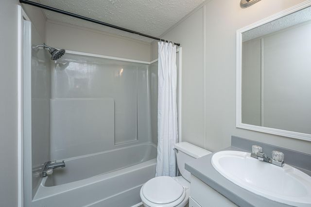 210 Grass Road, Saint Stephen, SC 29479