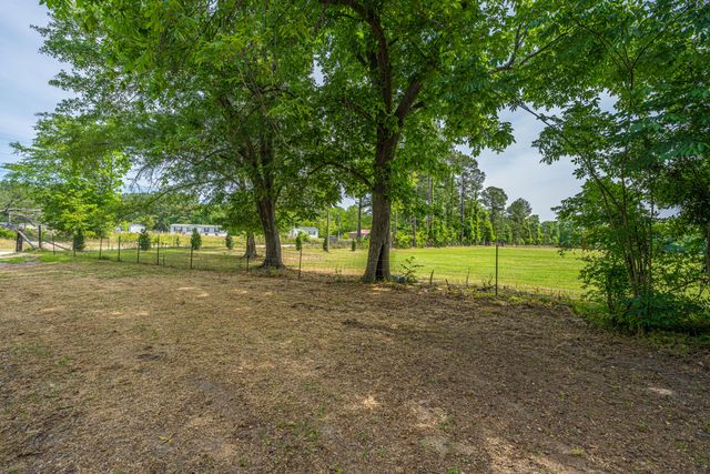 210 Grass Road, Saint Stephen, SC 29479