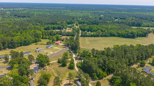 210 Grass Road, Saint Stephen, SC 29479