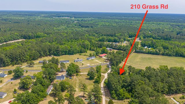 210 Grass Road, Saint Stephen, SC 29479