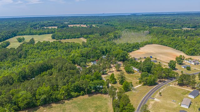 210 Grass Road, Saint Stephen, SC 29479