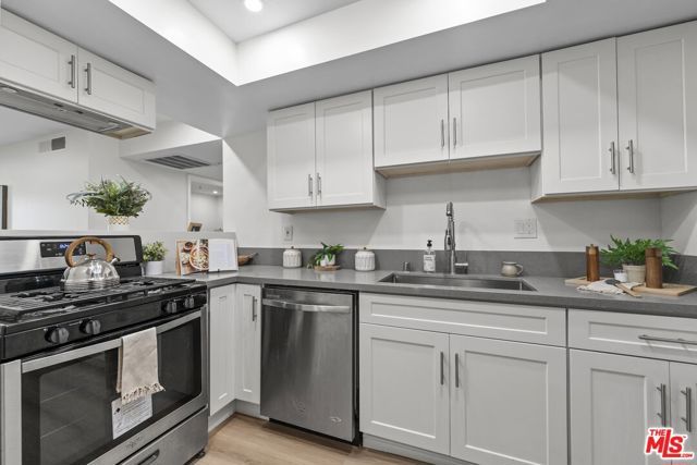 116 Marmion Way 9, South Pasadena, CA 91030