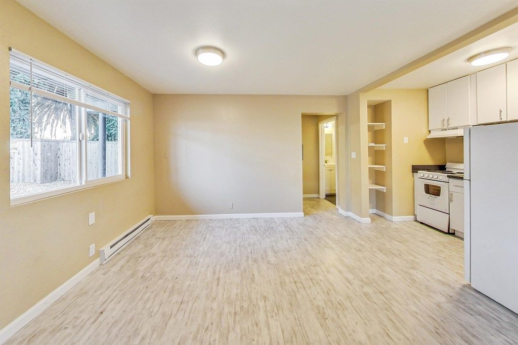 Image 11 of property listing at 3257 Delaware St, Oakland, CA 94602
