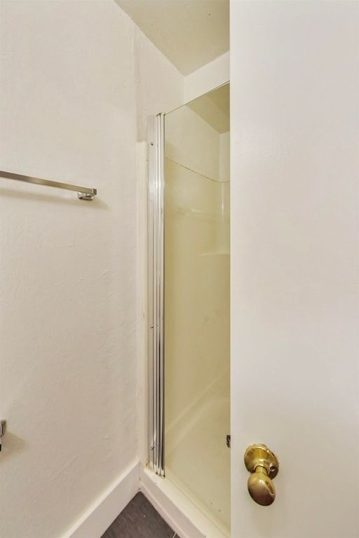Image 21 of property listing at 3257 Delaware St, Oakland, CA 94602